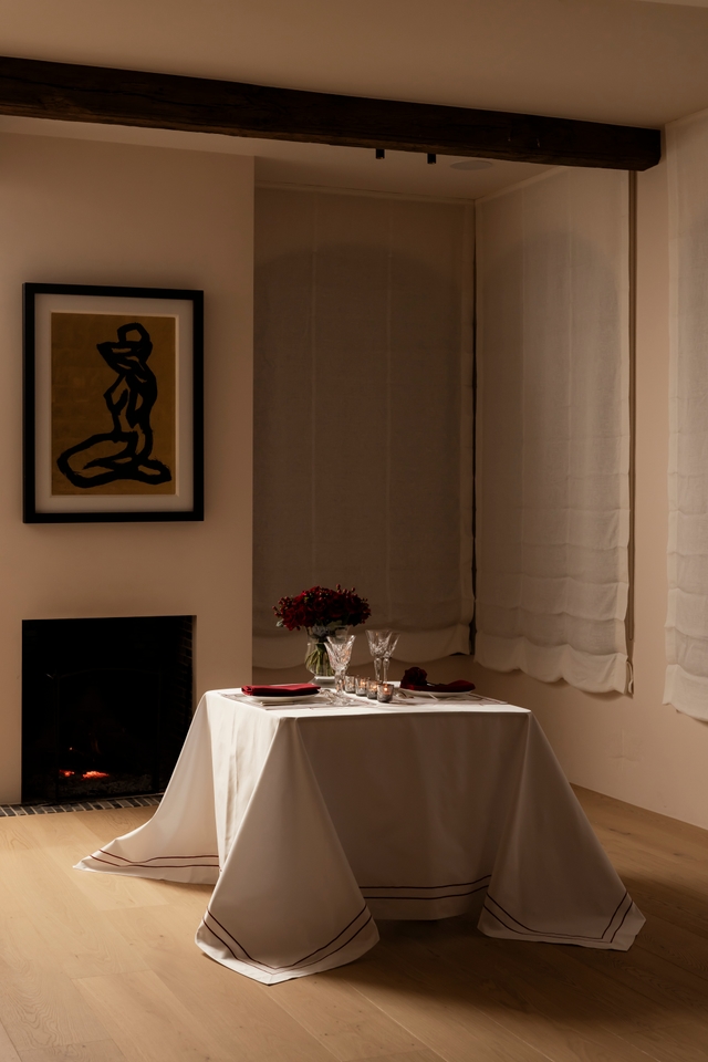 Dining Table Setting